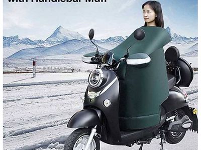 아무리 추운 날씨에도 스쿠터를 탈수 있게 해주는 장비