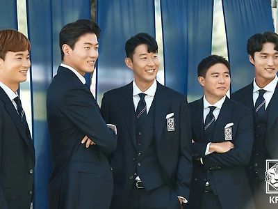 본인이 월드컵 시시해서 집접나설 대한민국 국가대표면 개추