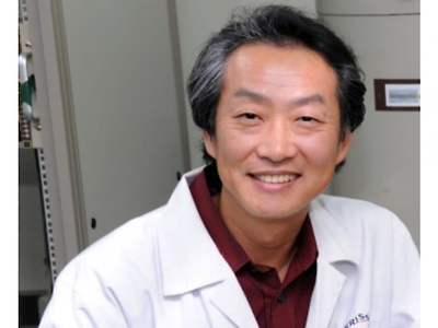 뭔가 이상한박사