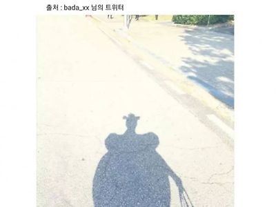 걷다가 내 그림자 보고 주저앉을뻔