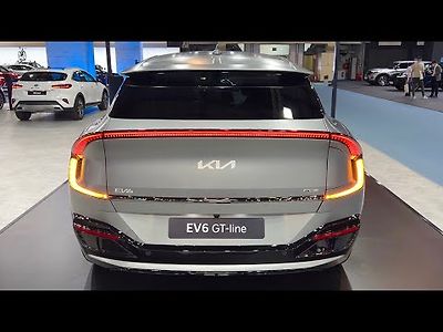 새로운 KIA EV6 GT-Line 2022 - 다양한 색상의 CRAZY LED 조명 및 AMBIENT 조명