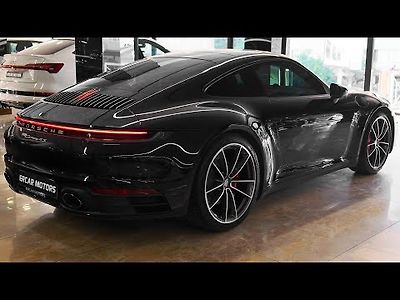 2021 Porsche 911 Carrera 4S - Exterior and interior Details