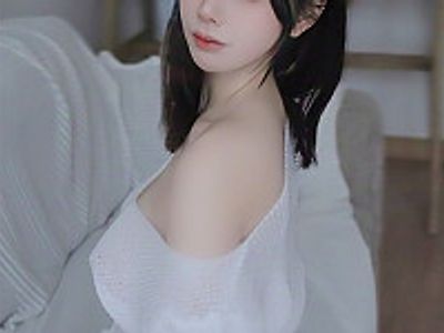 똑같은 포즈 전혀 다른 느낌