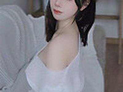 똑같은 포즈 전혀 다른 느낌