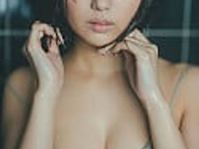 분위기도 좋고 얼굴도 이쁘네