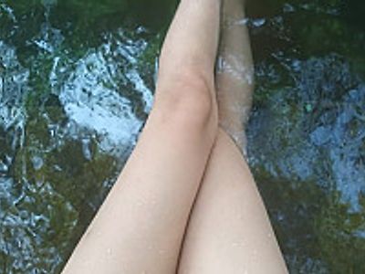 다리가 넘이뻐