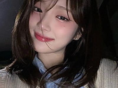 미소 귀엽네