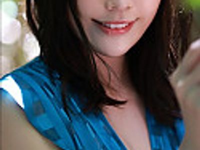 모델으 파란드레스