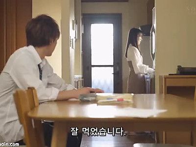[STARS-842] 불량학생인 나를 달콤한 키스로 농락하는 과외 센세-2
