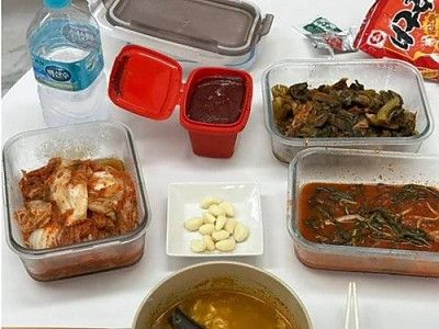 썸녀도 없는거 같은데
