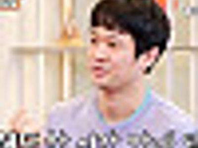 수염이 아니어도 늙어보이긴 한데