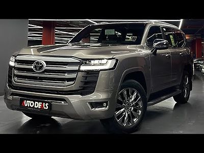 2023 Toyota Land Cruiser LC300…