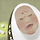 울면 눈에서 보석이 나오는 아이