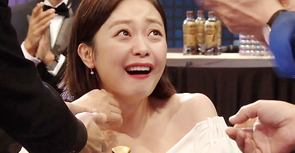 [2018SBS연예대상] 최우수상 받는 전소민.avi | 인스티즈