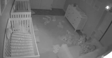 Twin Toddlers Escape / Climb out of their crib at night