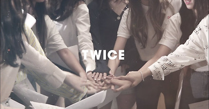 트와이스, 일본 라인뮤직 차트 또 정상… 원톱 중의 원톱 | 인스티즈