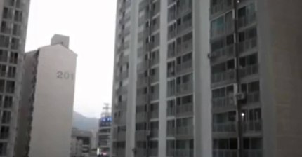 개짖는 소리 좀 안나게 해라 ㅋㅋㅋ ( 언제 봐도 웃긴 레전드 )