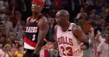 Steph.Curry 따라하는 신발가게 사장님 | 인스티즈