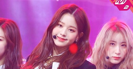 최근 직캠중에 입벌리고 본 직캠 | 인스티즈