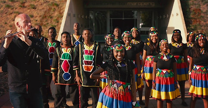 Shape Of You - Ed Sheeran by Ndlovu Youth Choir and Wouter Kellerman (flute)