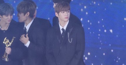 190105 워너원(Wanna One) 베스트남자그룹 수상소감 [강다니엘] KANG DANIEL 직캠 Fancam by Mera
