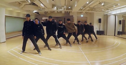 EXO 'Electric Kiss' Dance Practice