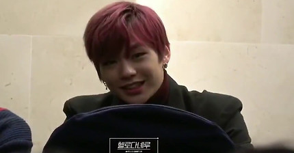 EYE CONTACT CHALLENGE with KANG DANIEL || When I Look At You || WannaOne