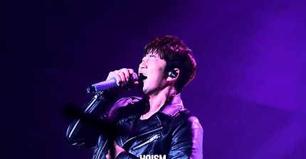 장첸이 부르는 발걸음 | 인스티즈