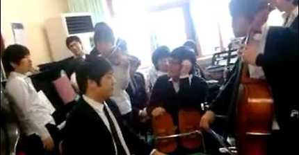 선화예고 점심시간때 연주.flv