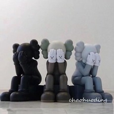 scim kaws Passing Throught 카우스 피규어 28cm 스태츄, 1개