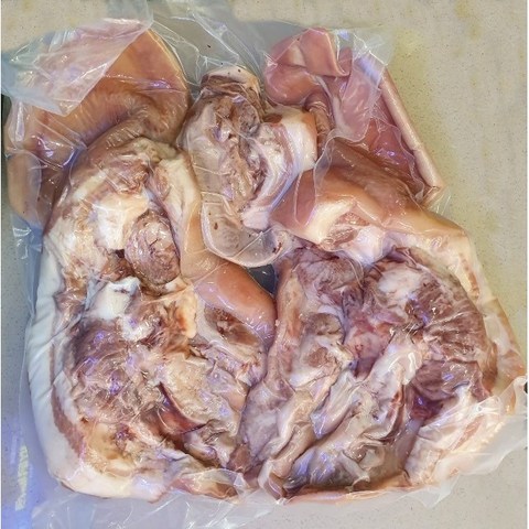 (도매)훈푸드 국내산 삶은 돼지머리고기한마리 3kg이상머릿고기 뒷고기 순대국돼지국밥 대용량