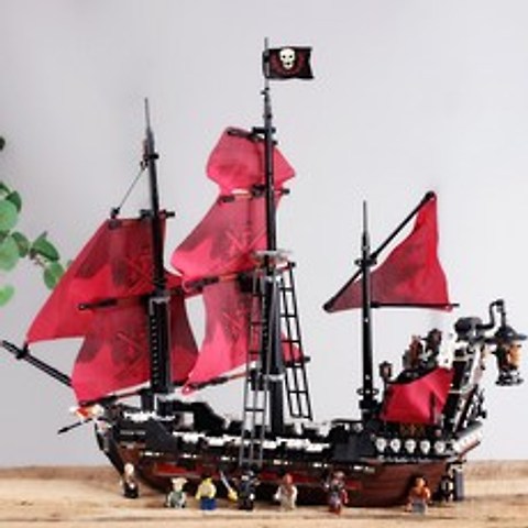 겸용 블럭 블랙 진주 네덜란드인 번 남자 블로킹 룩 완구 캐리비안의 해적 블록 모형 선물, 여왕 복수 번 （1154 톨 ）