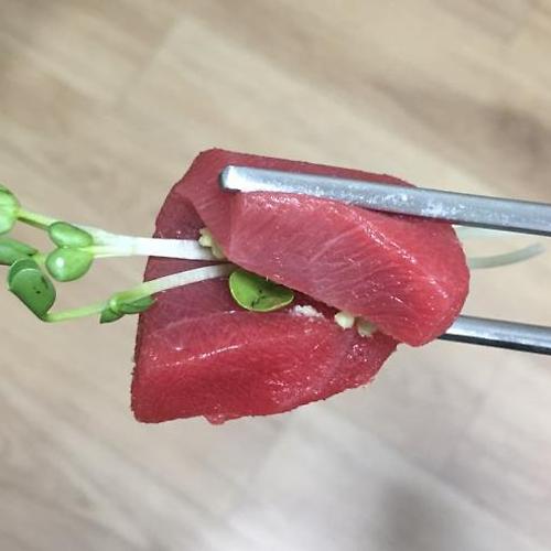 참치회를 먹는 몇 가지 방법