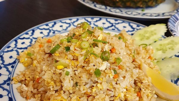 때로는 볶음밥이 몹시 반가워지곤 해