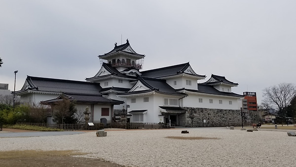 소주韓잔 사케日잔-166: 마스이즈미(満寿泉)