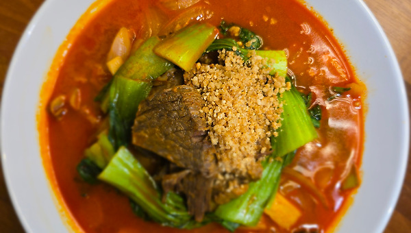 첫 리뷰는 사장이 남깁니다.