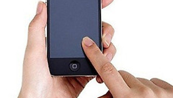 스마트폰 잡는 방법으로 보는 당신의 성격