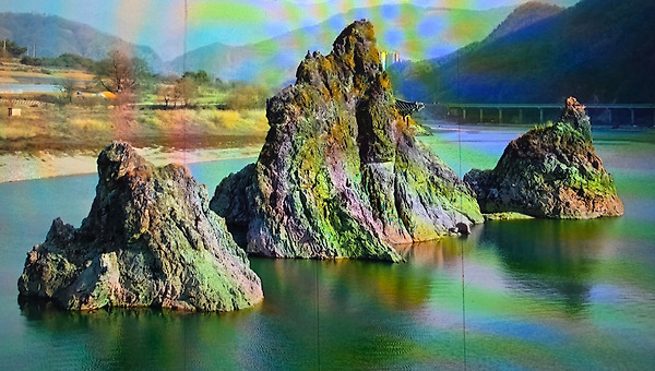 도담삼봉(島潭三峯)