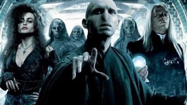 논리적 승리, 사회적 자살