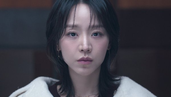 진짜와 가짜 경계를 파고드는 디테일