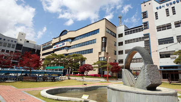 군대 갈 때 차비도 지원합니다.