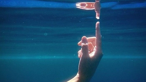 에필로그. ‘훔쳐 가시길’