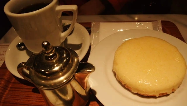 고베, 관음야(観音屋 Kannonya) 모토마치 본점