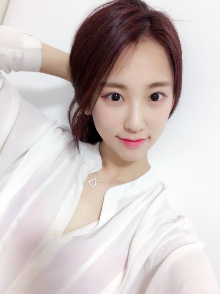 애쉬브라운 | 카카오헤어샵 스타일