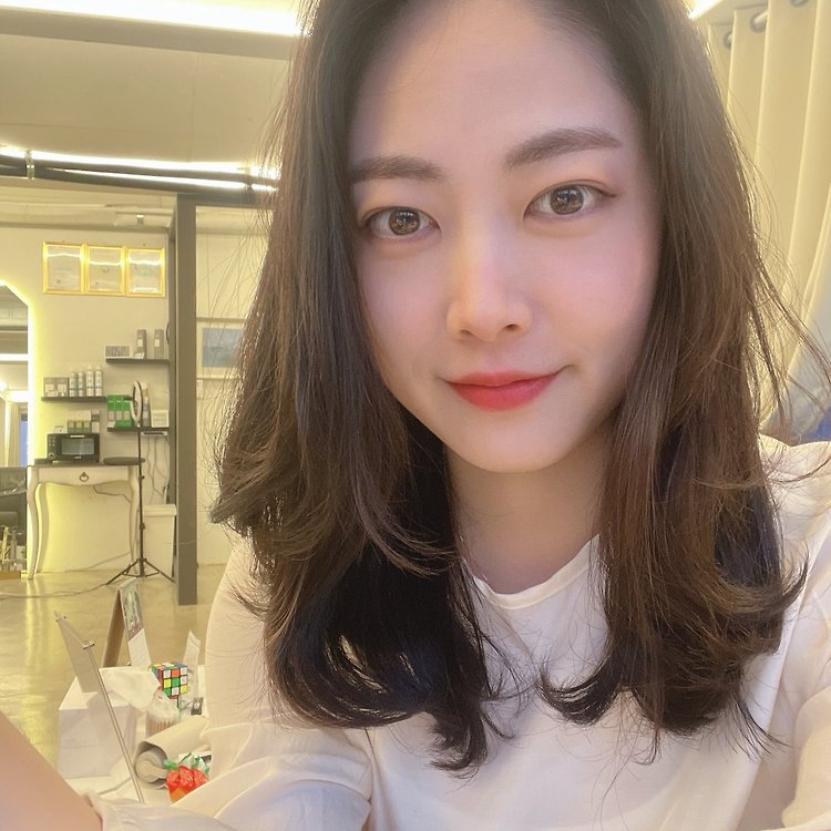 살롱드 문(Salon de Moon) 동교점 펌 | 카카오헤어샵 예약