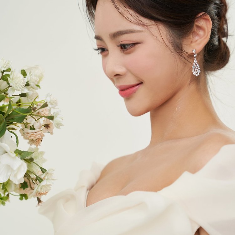 코코메이크업 본점 스페셜 | 카카오헤어샵 예약