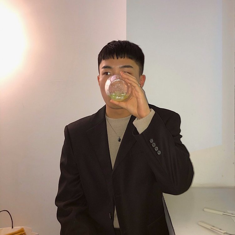 꾸미헤어 중앙본점 스페셜 | 카카오헤어샵 예약