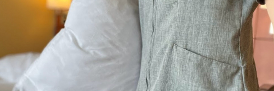 교수가 청소부라니