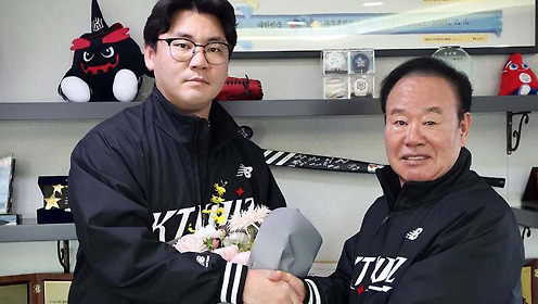 KT 장성우 극적 FA계약!! 2년 최대 16.억... 미계약자 멤버에서 탈출!!