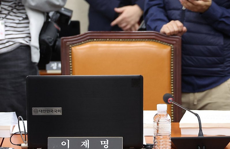 이재명 대표 합참의장 후보자 인사청문회 불참[청계천 옆 사진관]